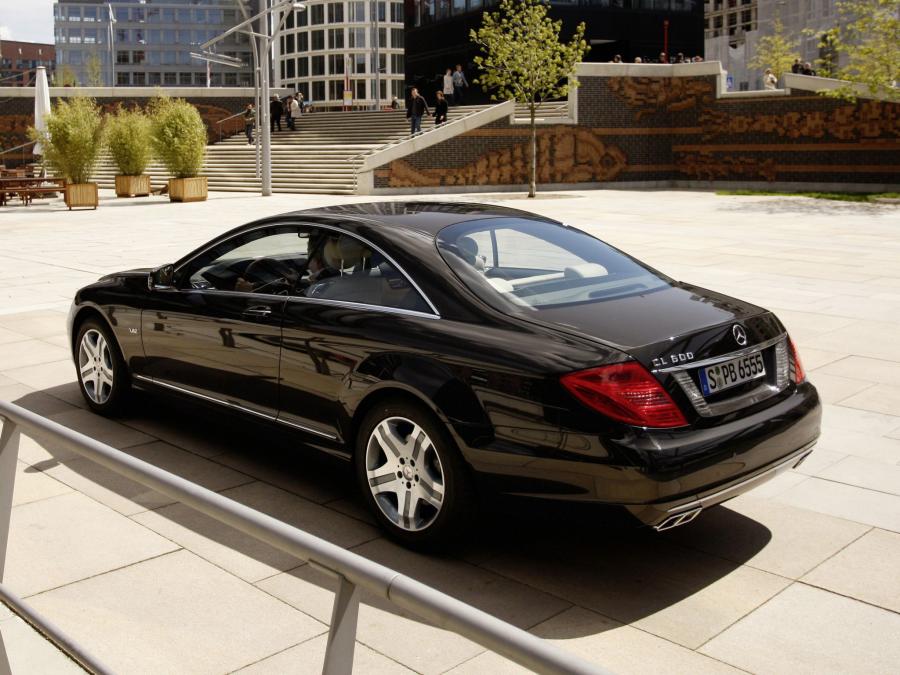  Mercedes-Benz CL600 2010 года  (фото 13 из 43)